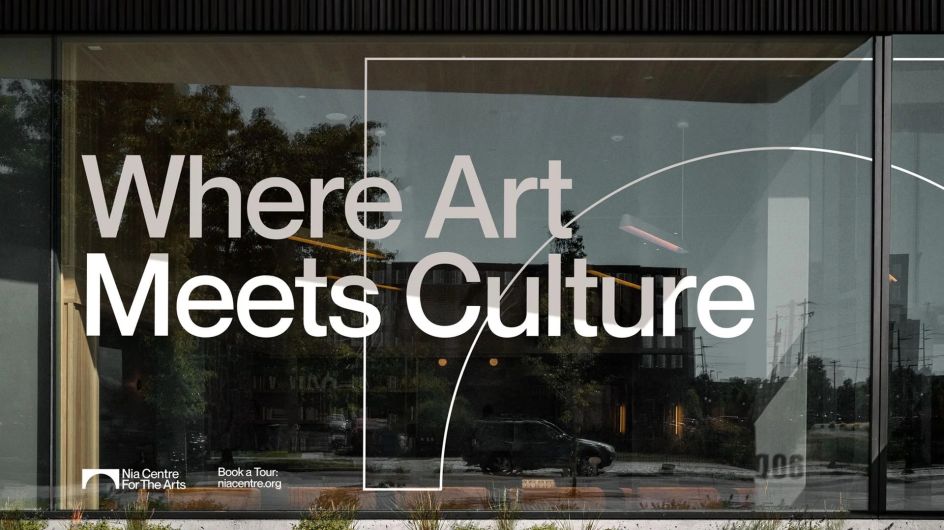 Joan Creative – Neue Montreal by Pangram Pangram