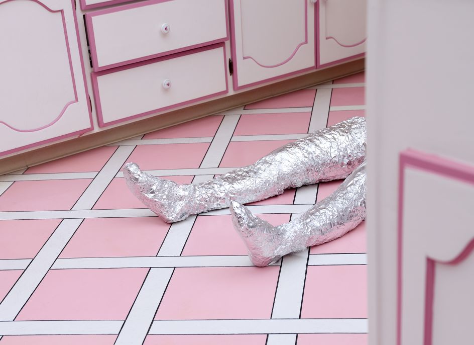 Die Now, Pay Later, 2018. © Juno Calypso