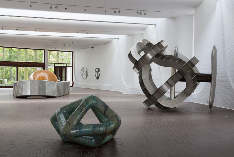 Richard Deacon, (left) 1992 Bikini, Wood and aluminium 165x1200x350cm, (middle), 2002 Like You Know, Glazed ceramic 80x135x114cm, (right) 1984 Body Of Thought #2, Mix medium, 248x300x258cm