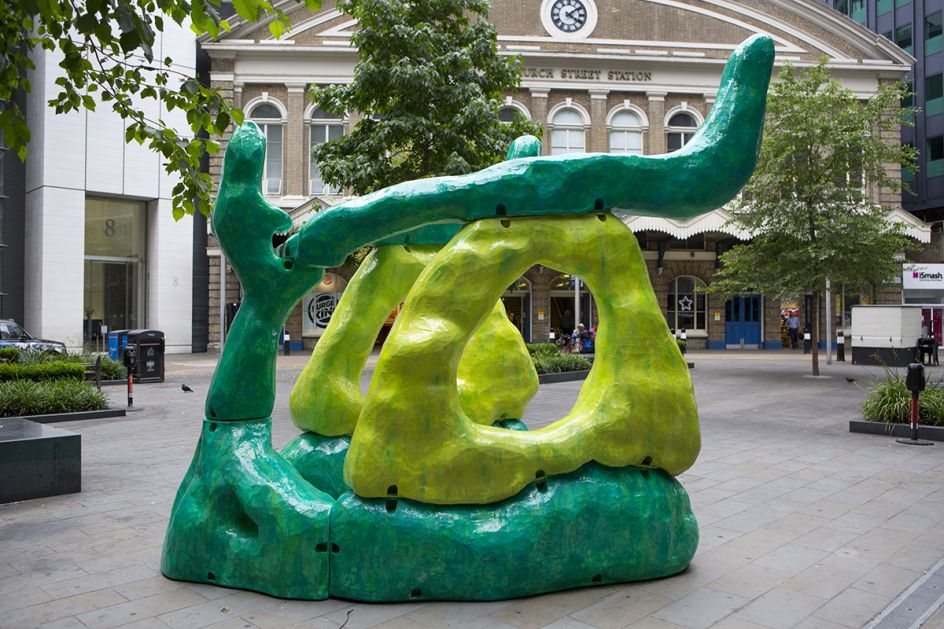 Karen Tang, Synapsid, 2014. Copyright the artist. Courtesy of l'étrangère Gallery. Photo: © Nick Turpin