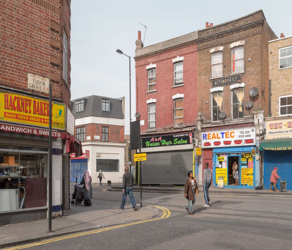 Tudor Grove, Well Street – 11:16am–11:46am, 17th March 2010