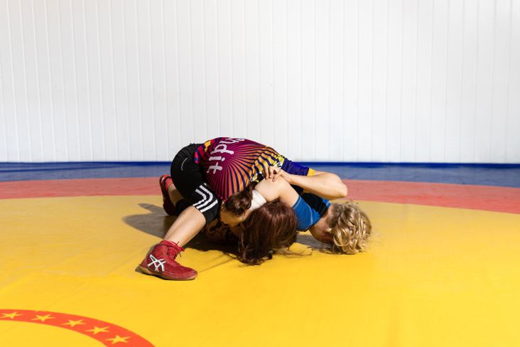 Spiral Holds #02, © Phoebe Davies