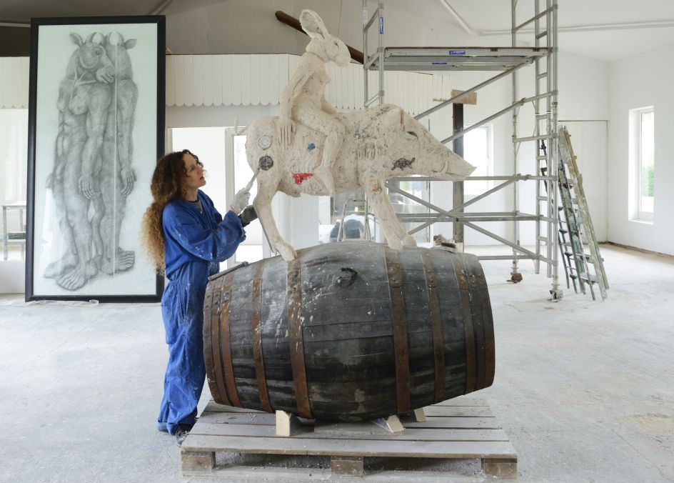 Sophie Ryder in the studio | Photography © Anne Purkiss