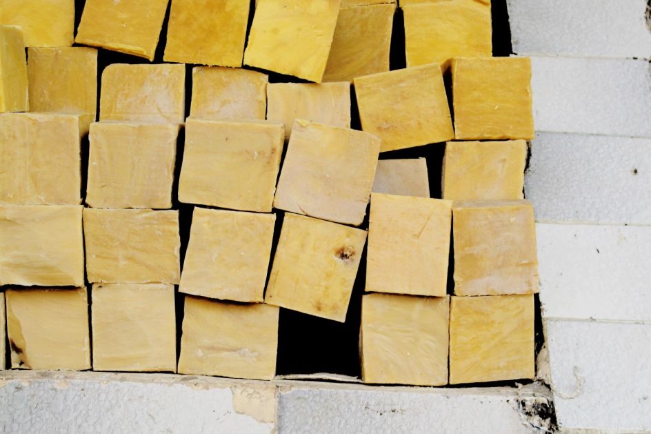 Alexis Vasilikos, Balancing Act, courtesy of CAN Christina Androulidaki Gallery