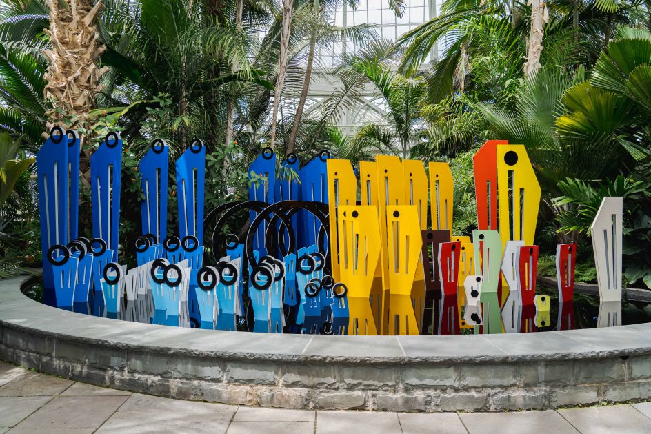 Installation image of “Around the World’s Table”at The New York Botanical Garden. Courtesy The New York Botanical Garden