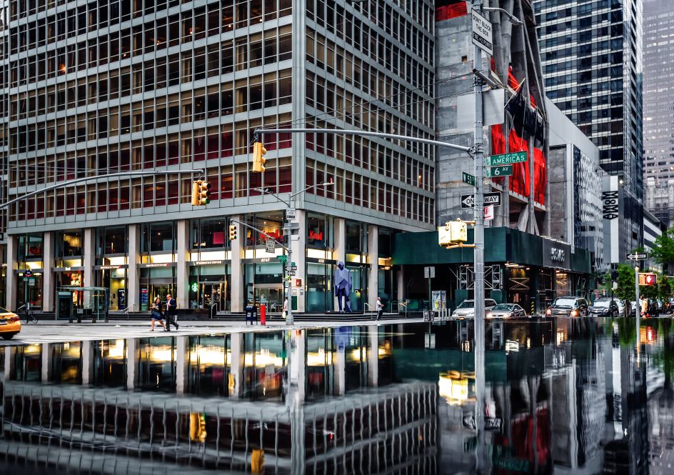 Manhattan – Image licensed via Adobe Stock