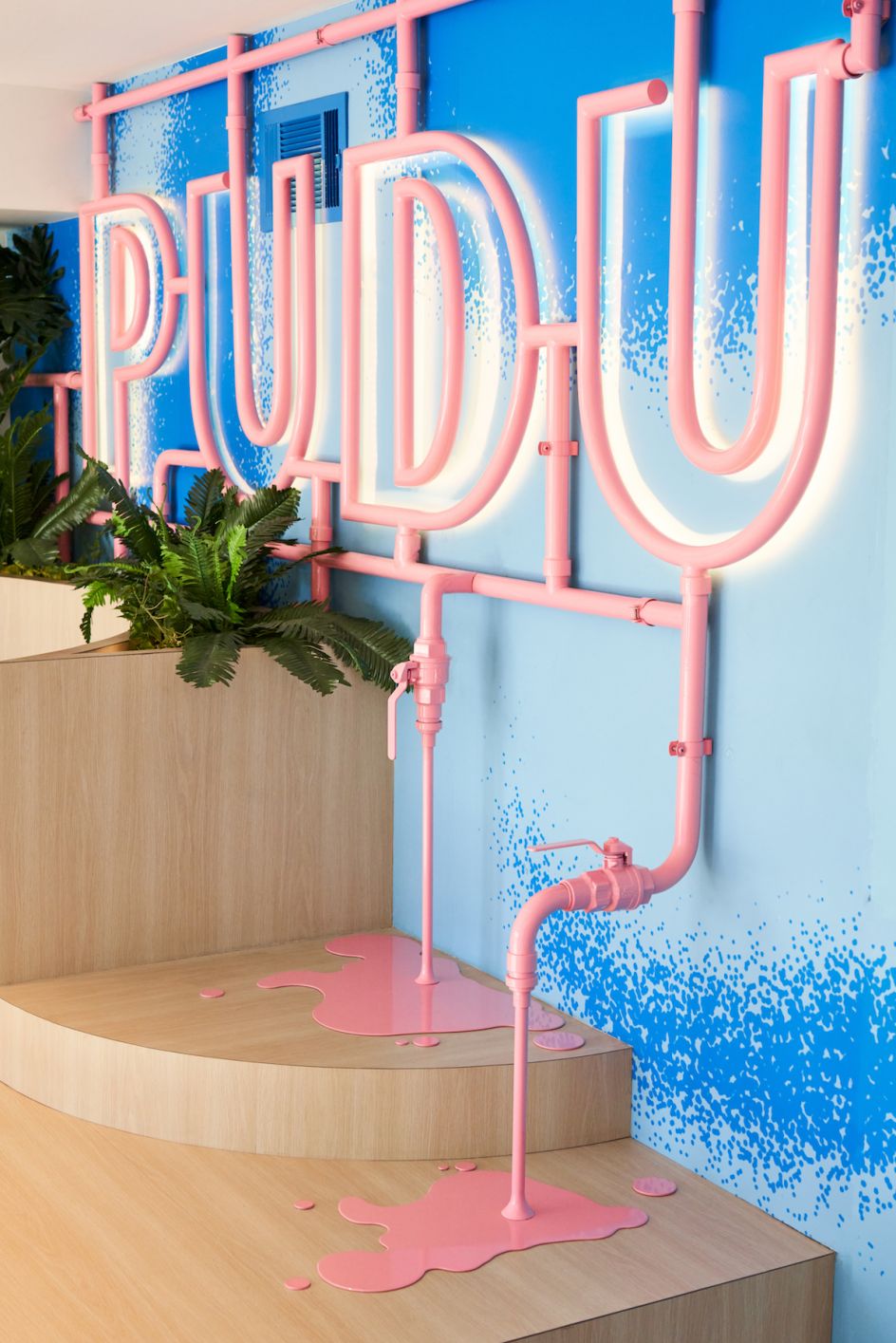 Pudu Pudu at Abbot Kinney Blvd Courtesy UXUS  Photography (c) ONWD Collective