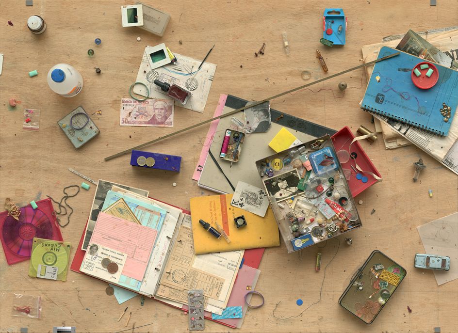 Things in a Room (Untitled #8) © Manuel Franquelo | Courtesy of Michael Hoppen Gallery