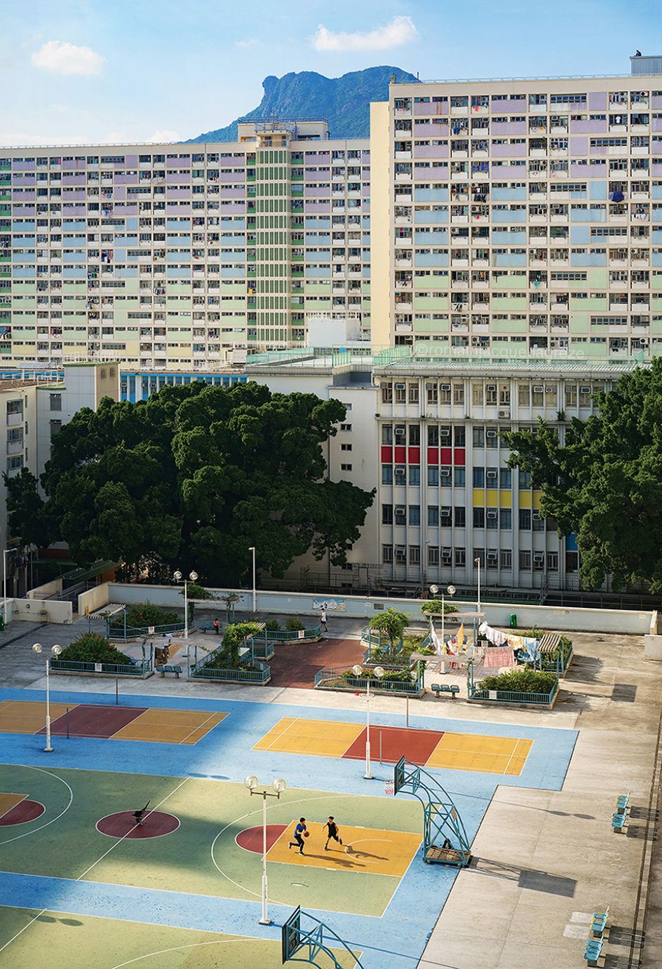 © Romain Jacquet-Lagréze, Youth Vibrancy, Hong Kong 2020, Courtesy of Blue Lotus Gallery