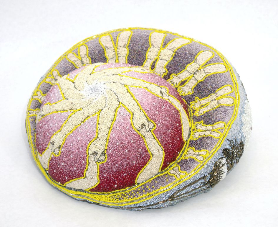 © Caroline Wayne – Grown Cyclone