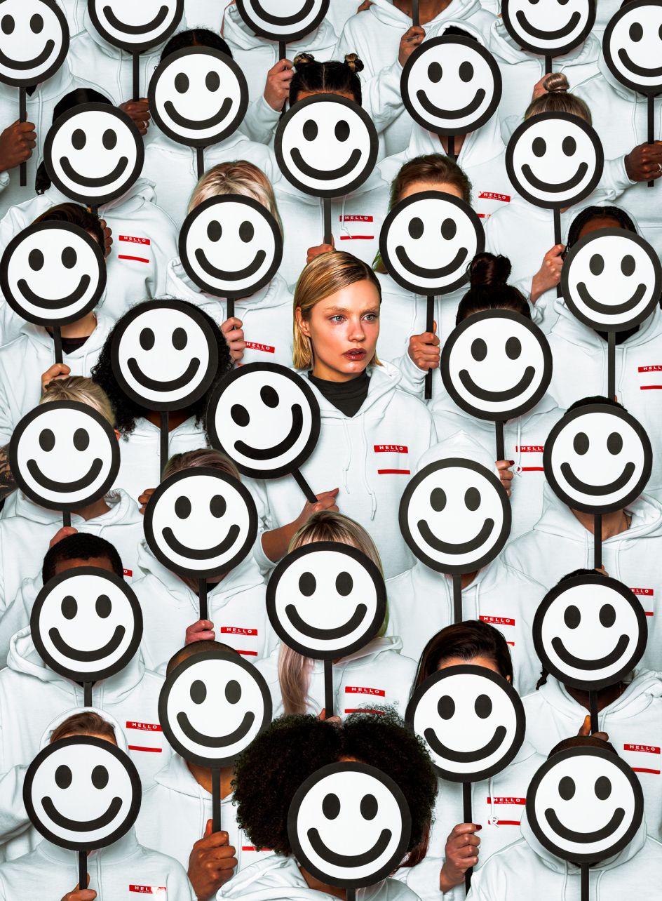 Status Update © Haris Nukem