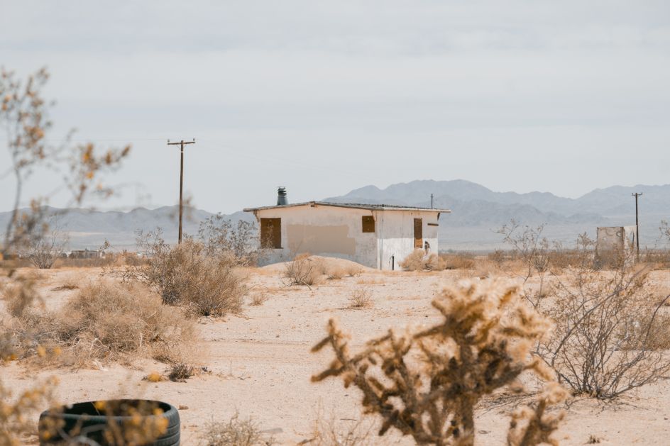 From the series ARID © Helin Bereket