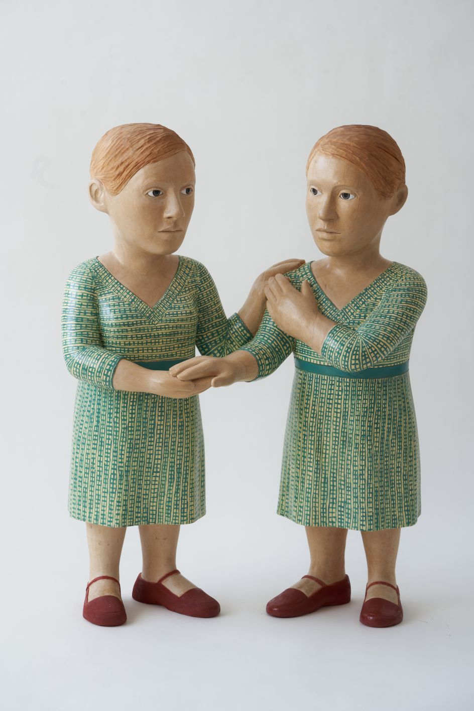 Accomplice, 2021 © Claudette Schreuders. Courtesy of the artist and Jack Shainman Gallery, New York