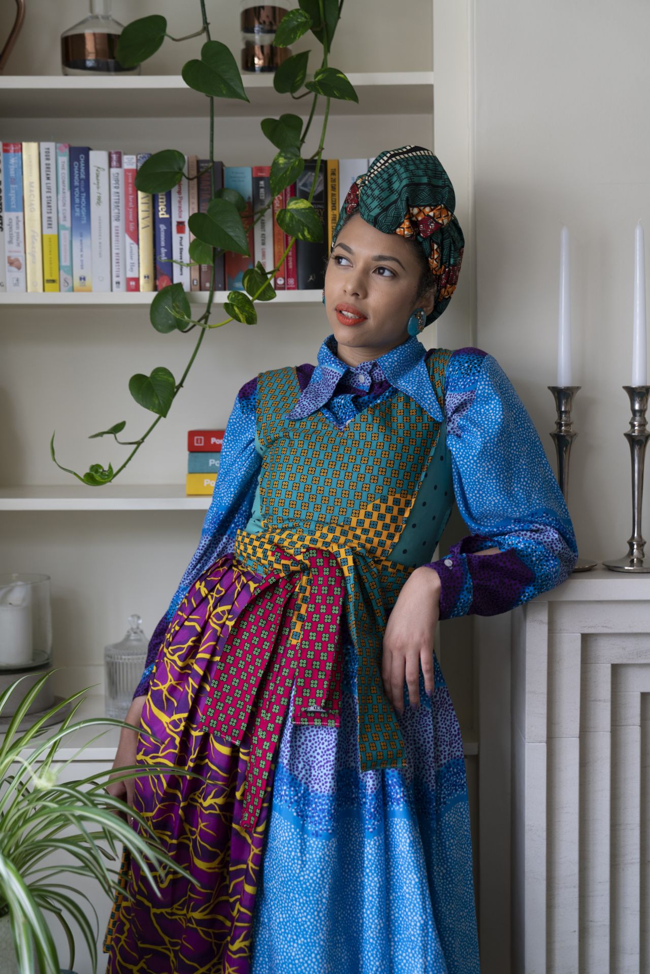 Elaine, content creator