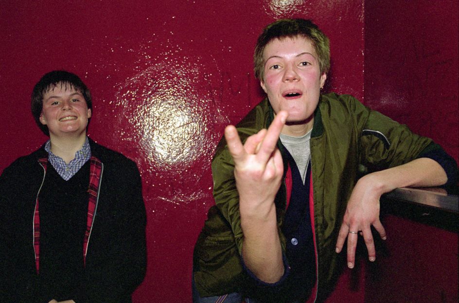 Modettes fans In the 'Ladies' at the Marquee February 1981 ©AnitaCorbin