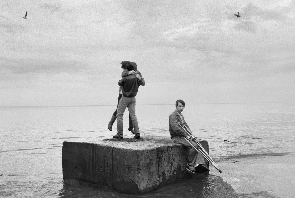 From the series ‘Writing in the Sand’ © Sirkka Liisa Konttinen, courtesy AmberSide L. Parker Stephenson Photographs, NY.