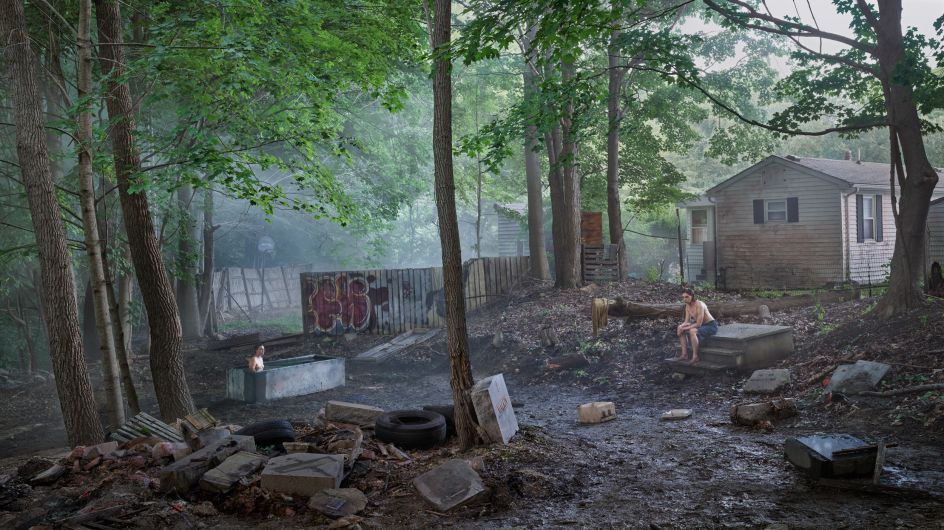 Funeral Back Lot, 2018-2019 by Gregory Crewdson © Courtesy Templon, Paris – Brussels