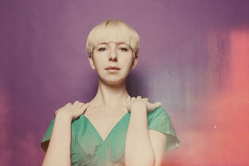 Wise Women by Samantha Louise Emery, Emma Frank ©Shervin Laine