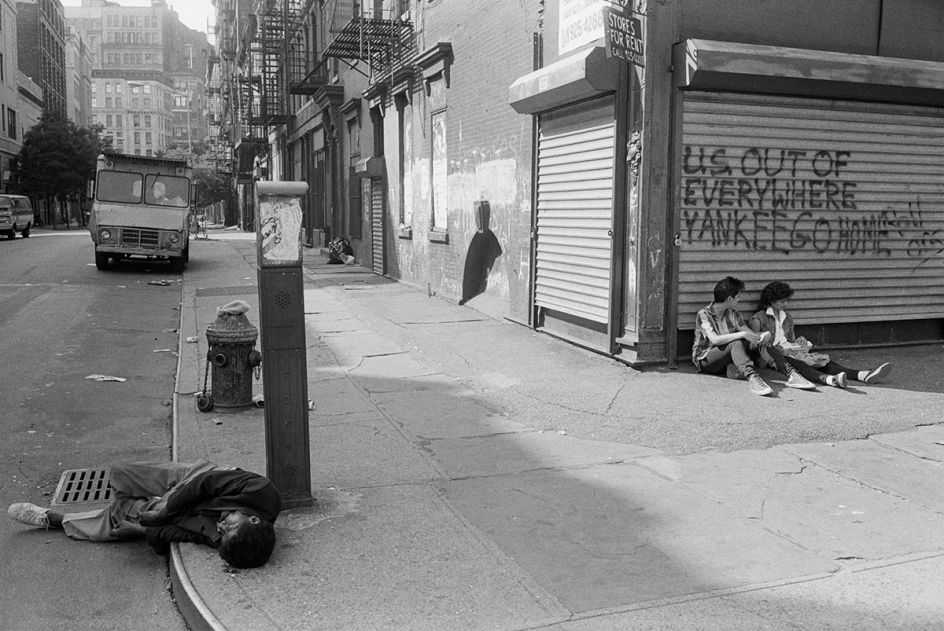 Bowery & Bleecker Street 1981 | © Edward Grazda