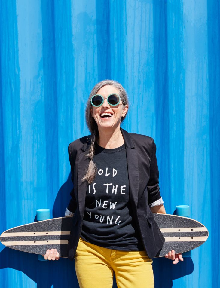 Adobe Stock: ID: [159058011](https://stock.adobe.com/images/hip-and-stylish-senior-woman-with-skateboard/159058011?prev_url=detail)
