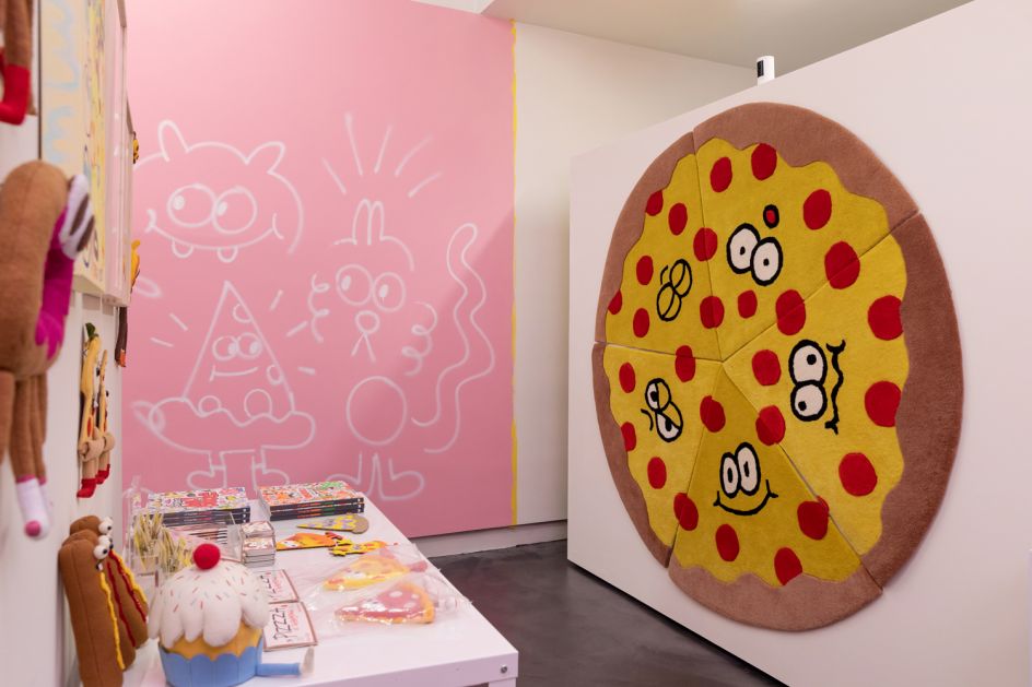 Eye Candy © Jon Burgerman. Image by Dan Watkins Photography, courtesy of Praise Shadows Art Gallery