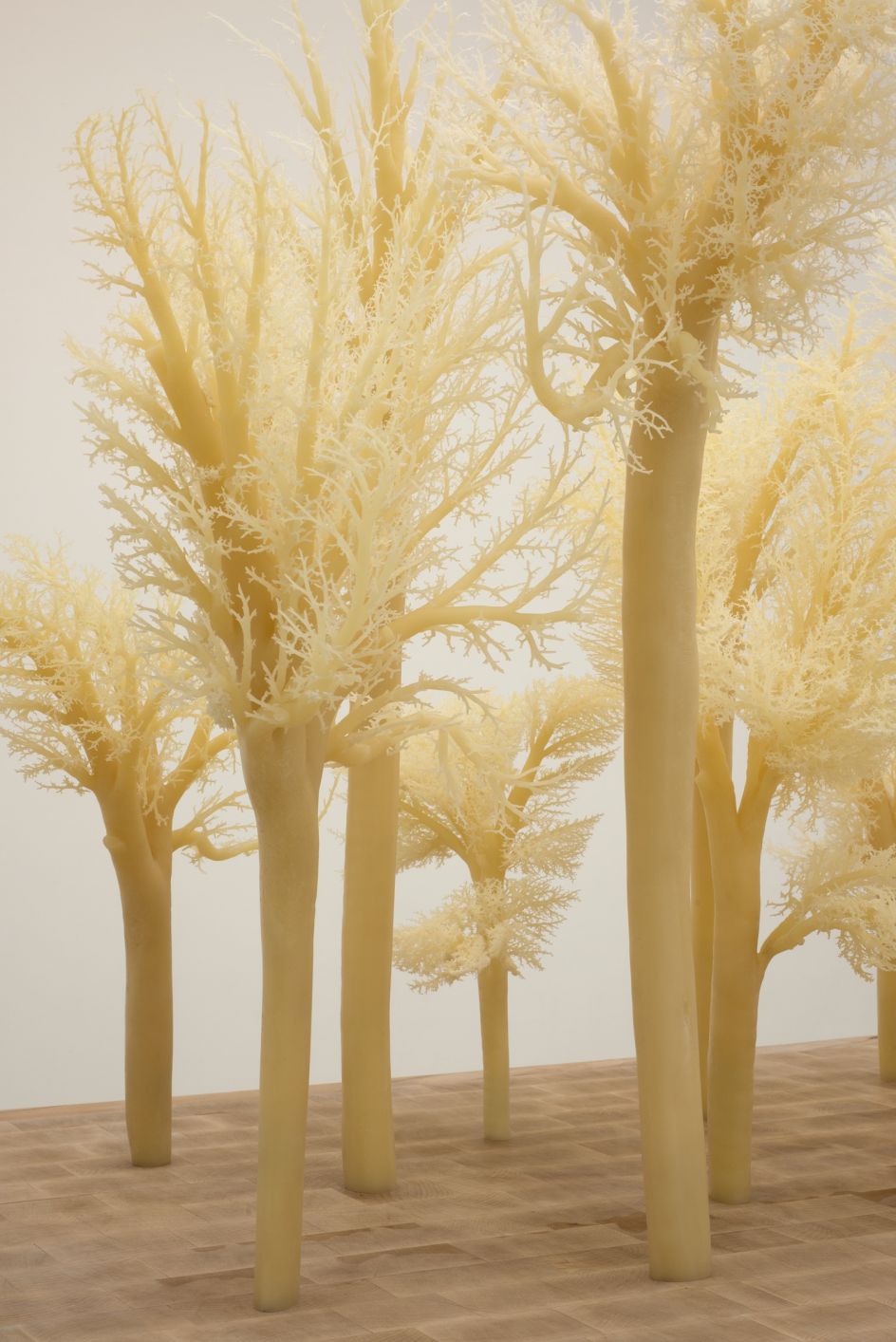 Alexi Williams-Wynn Echoes of the Kill (detail), 2015 Wax, wood, steel 170 x 120 x 110 cm © Alexi Williams-Wynn, 2017 Image courtesy of the Saatchi Gallery, London