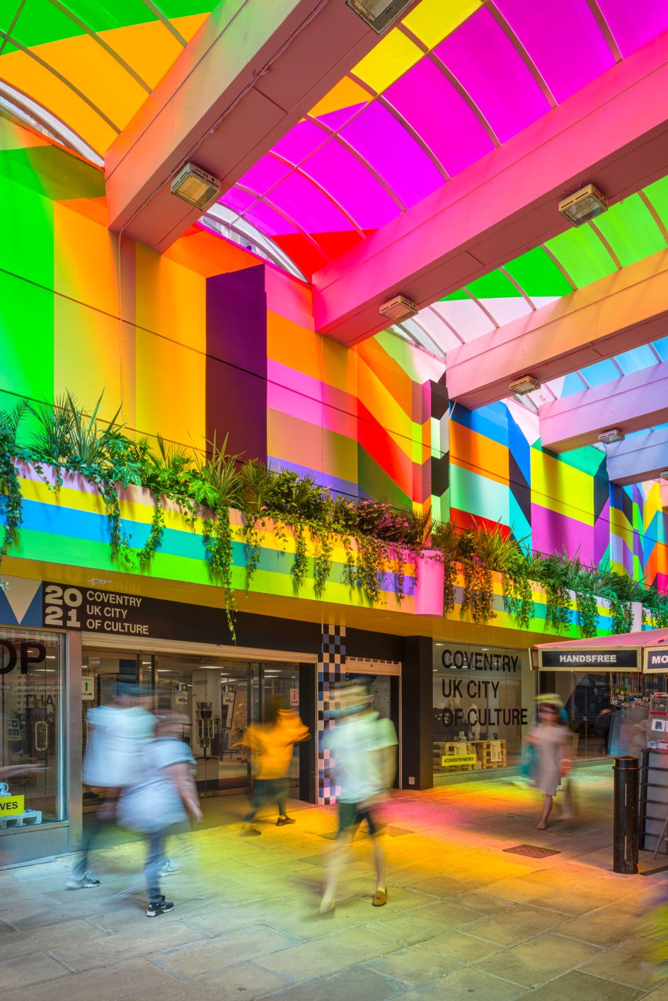 Endless Ribbon Connecting Us © Morag Myerscough. Photography by Gareth Gardner