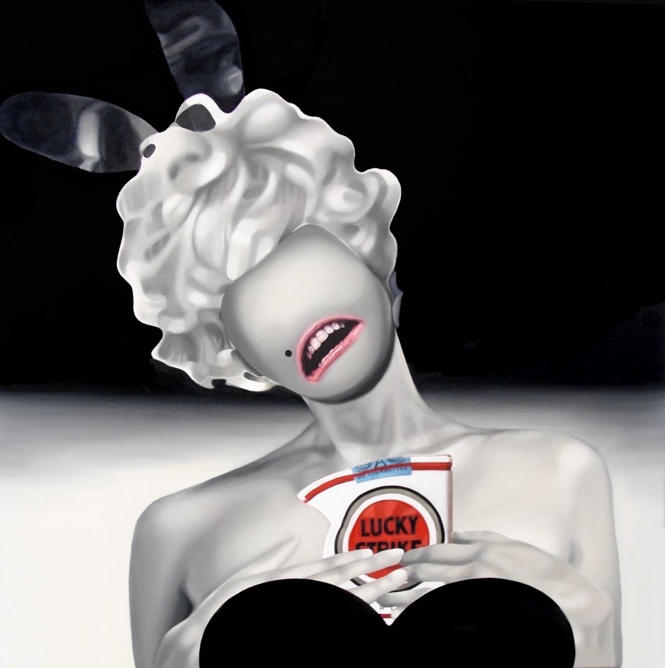 Lucky Bunny, Oil on canvas, 120x120cm © Teiji Hayama