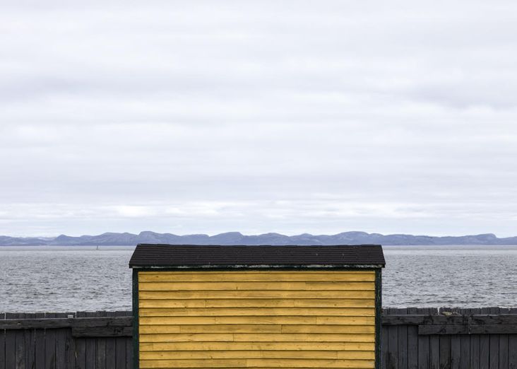 Yellow Ochre, Calm Day, 2018, chromogenic print, 33 x 461⁄4, Edition of 7 © Ned Pratt