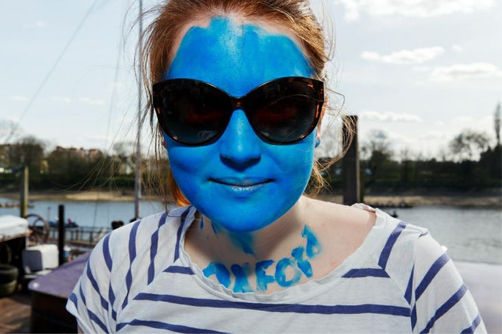 Oxford and Cambridge Boat Race, London, 2015 © Martin Parr / Magnum Photos / Blindspot Gallery