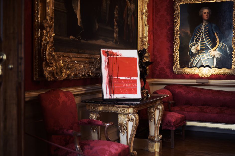 ENCLOSURE , 2017. U.S. government document SOFTER: Jenny Holzer at Blenheim Palace , Blenheim Palace, Woodstock, UK, 2017 © 2017 Jenny Holzer, member Artists Rights Society (ARS), NY Photo: Edd Horder