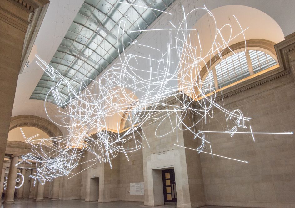 Cerith Wyn Evans Forms in Space by Light (in Time) 2017