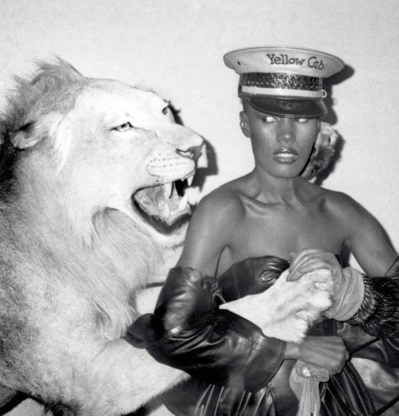 Image by Ben Buchanan, available from www.peterharrington.co.uk