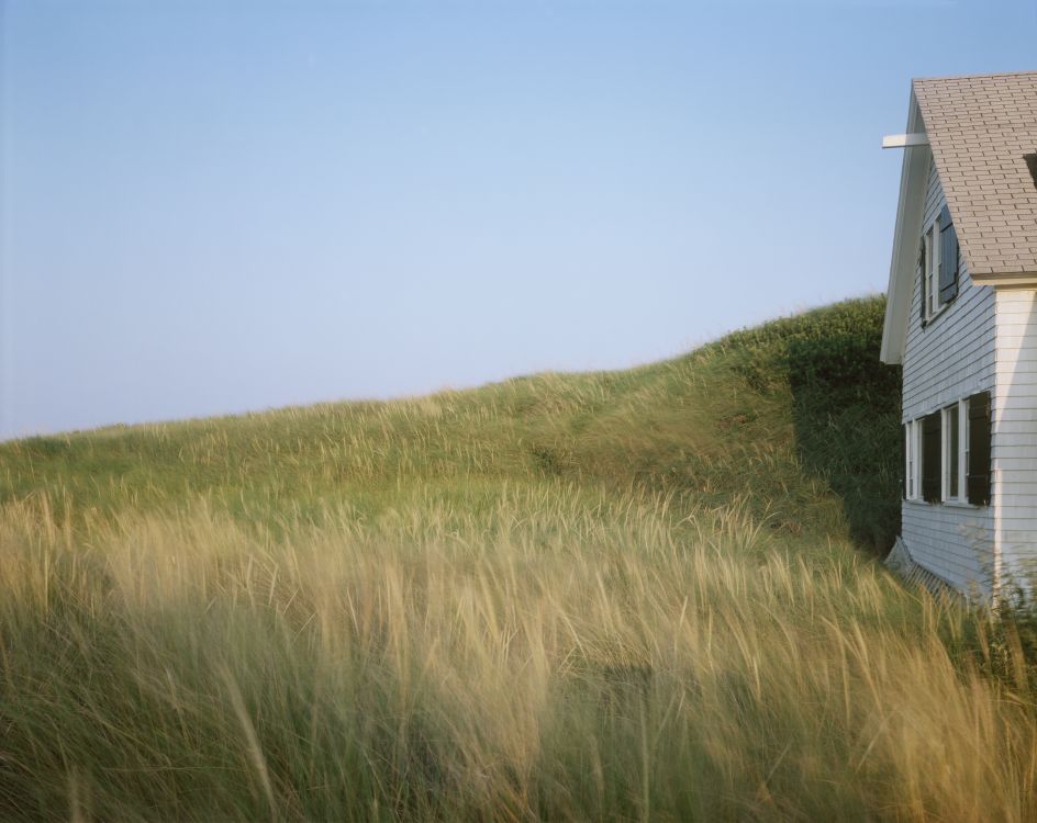 Dune Grass House, Truro, Massachusetts, 1984 Courtesy: Image courtesy of Huxley-Parlour, London and Howard Greenberg, NY Copyright: Joel Meyerowitz