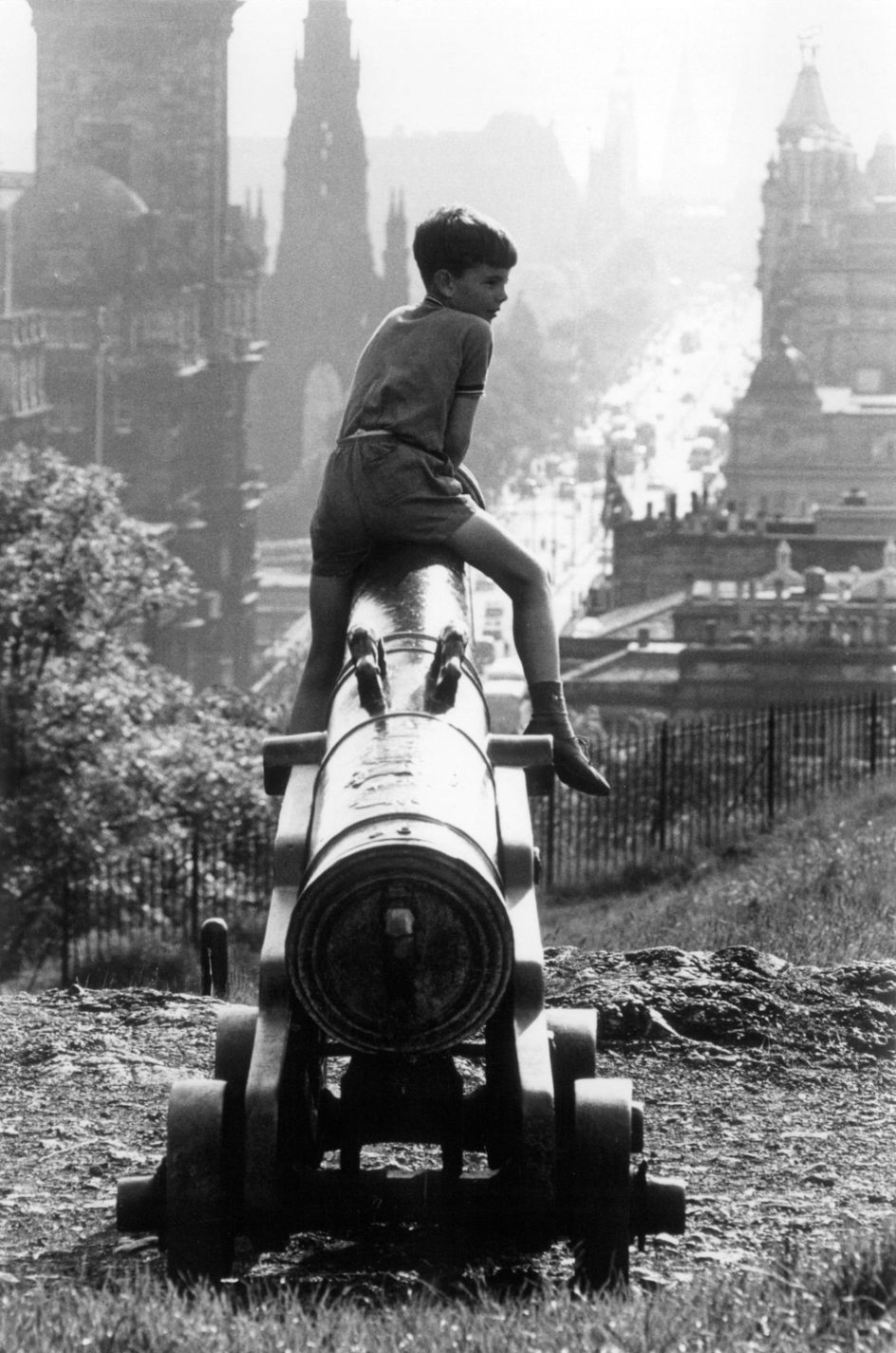 Robert Blomfield, Boy on Cannon, Calton Hill, Edinburgh, 1964. © the artist