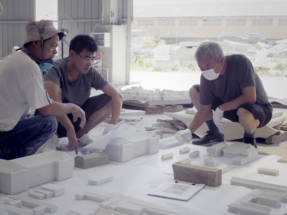 Production of the alabaster model for Sleepwalking in the Forbidden City: After the Fireworks in Quanzhou, China in 2020. Photo by Yunqin Zhang, courtesy Cai Studio