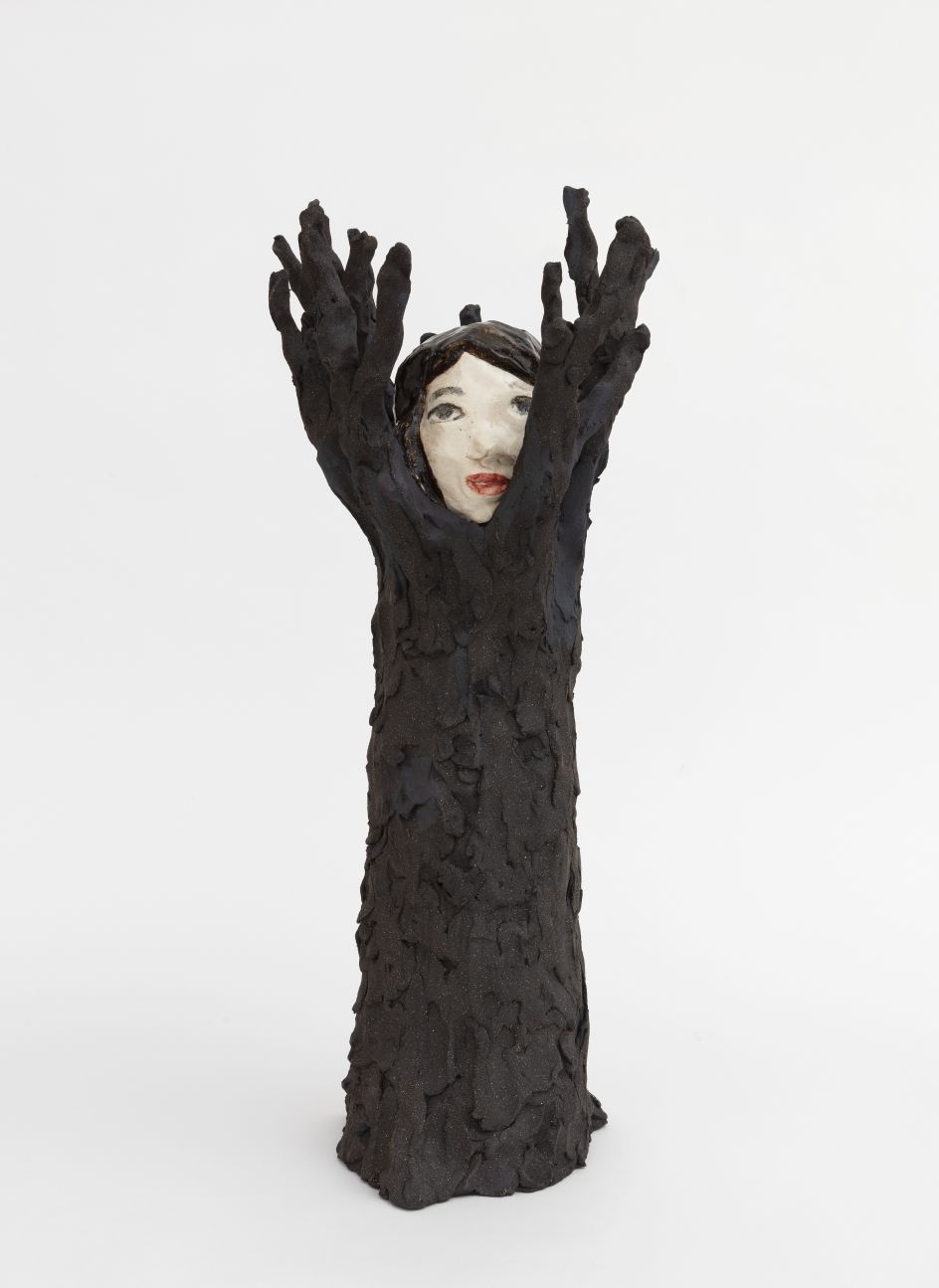 Klara Kristalova, Wooden girl, 2021 Stoneware 62 x 25 x 31 cm © Klara Kristalova and Perrotin. Courtesy Perrotin. Photo: Tanguy Beurdeley