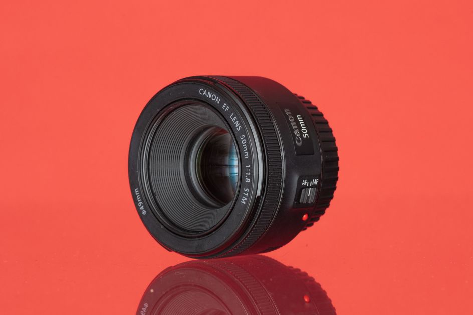 Canon EF 50mm f/1.8 STM