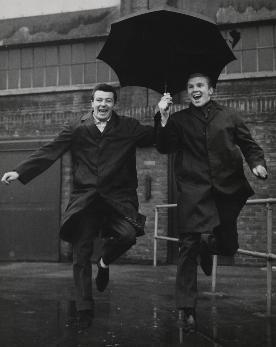 Johnny Byrne and Bobby Moore by Monte Fresco, for Daily Mirror, 1963 © Mirrorpix