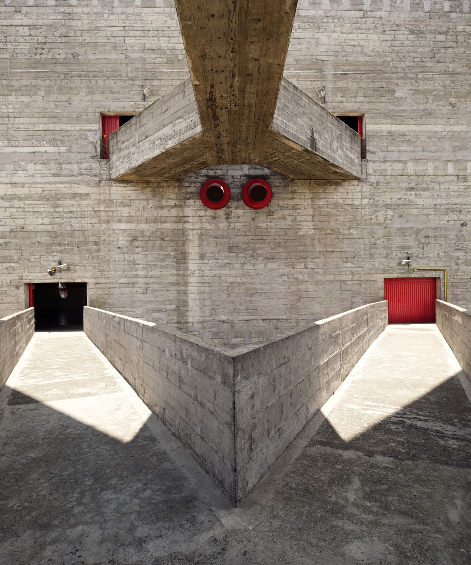 Photographer: Inigo Bujedo Aguirre SESC Pompeia, Sao Paolo, Brazil  Architect: Lina Bo Bardi