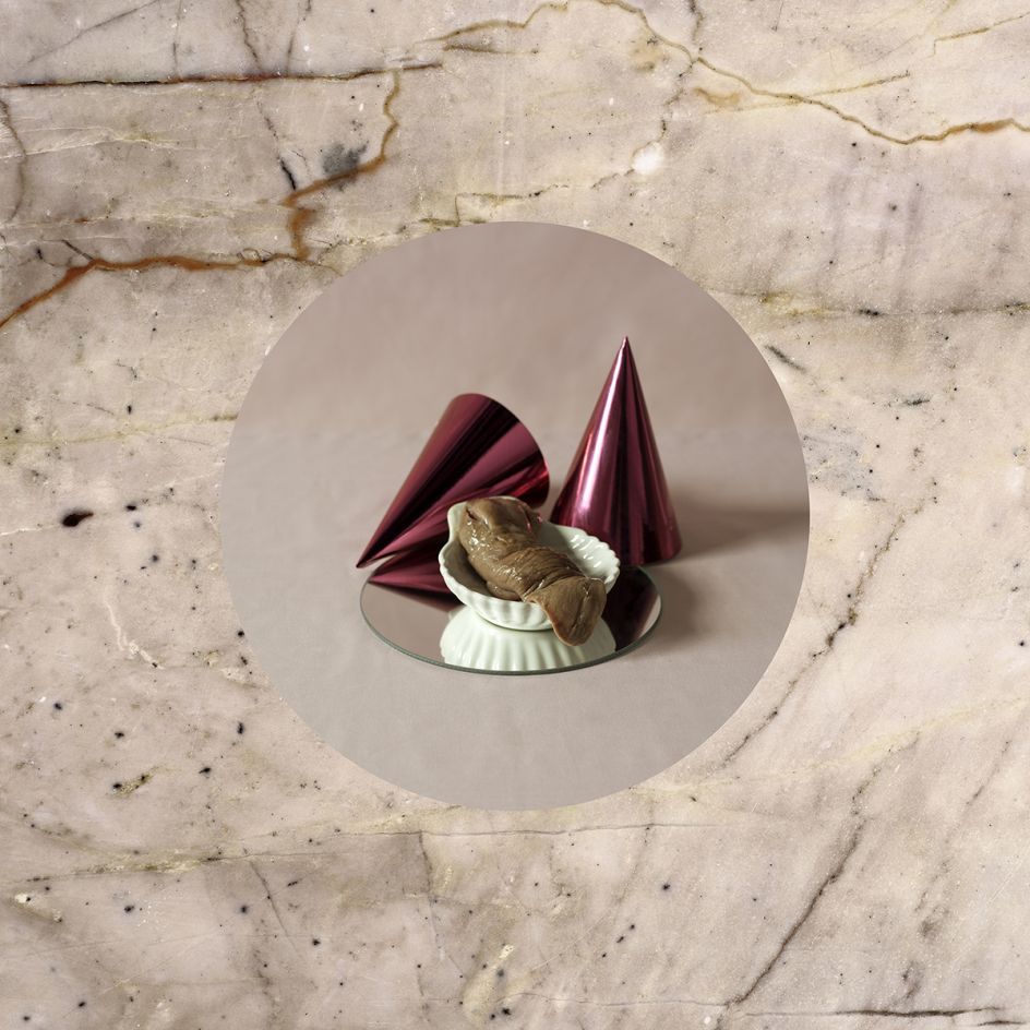 Tongue, Memorial © Dawn Woolley