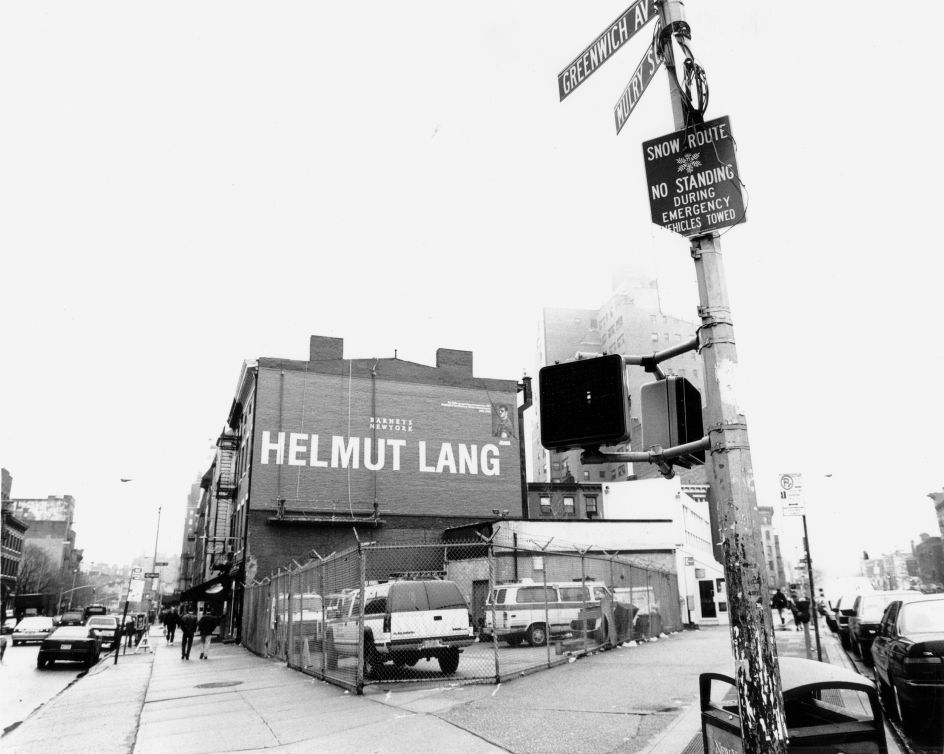 Advertisement for Helmut Lang, New York, 2000 © Elfie Semotan