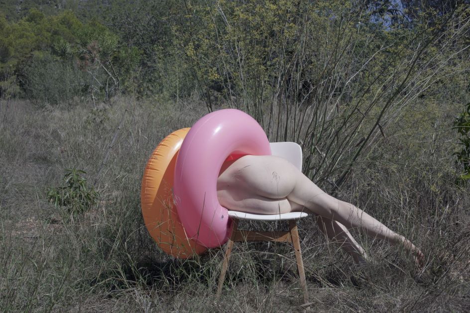 Pool Party, Rubber Rings, August 2015, © Polly Penrose