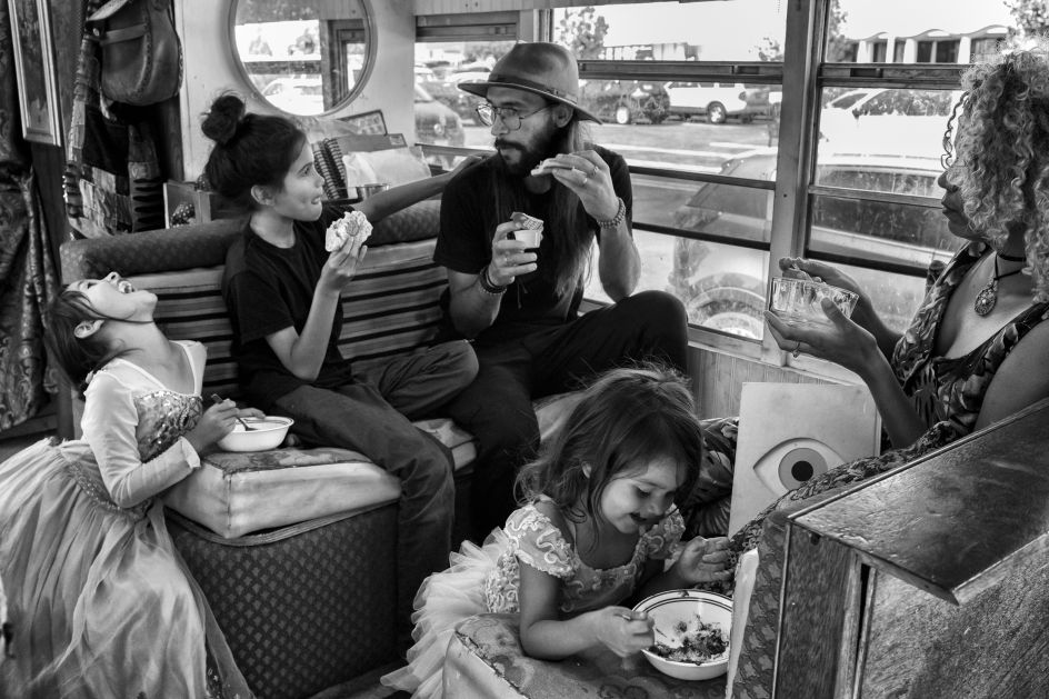 All images are copyright Dotan Saguy from the book Nowhere to Go but Everywhere published by Kehrer Verlag