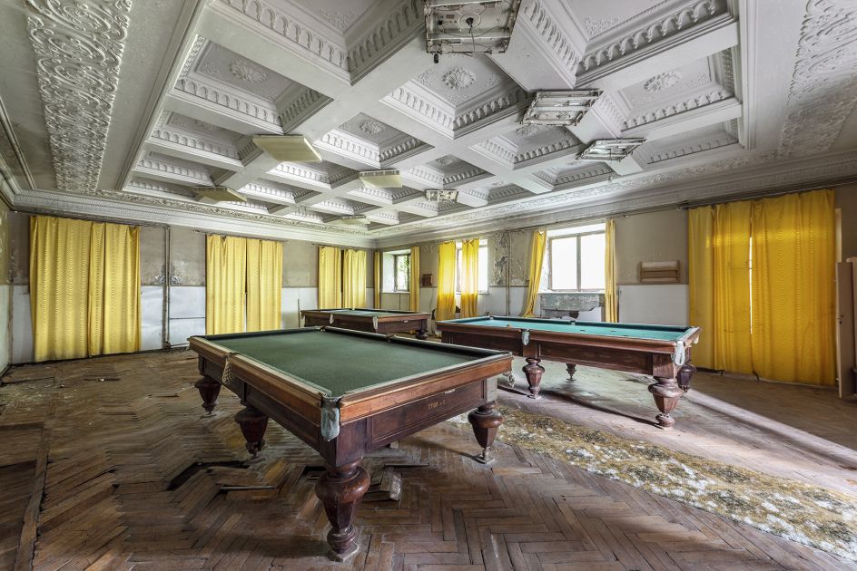 Billiard tables are left to rot inside this leisure room. Sanatoria were immensely popular with the Soviet elite and holidays were arranged via a state-funded voucher system. Tskaltubo, Georgia. © Reginald Van de Velde