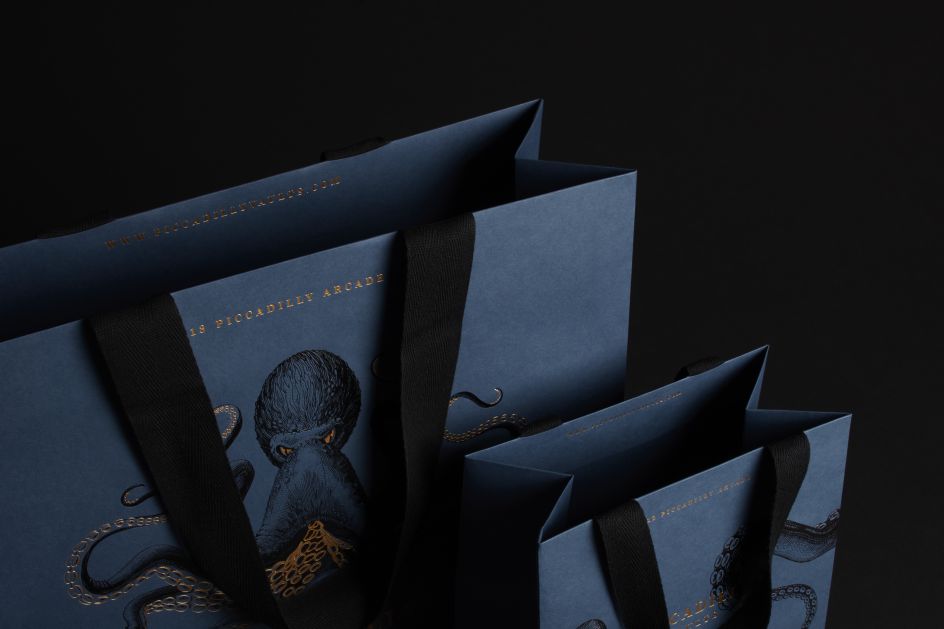 Piccadilly Vaults © Charlie Smith Design