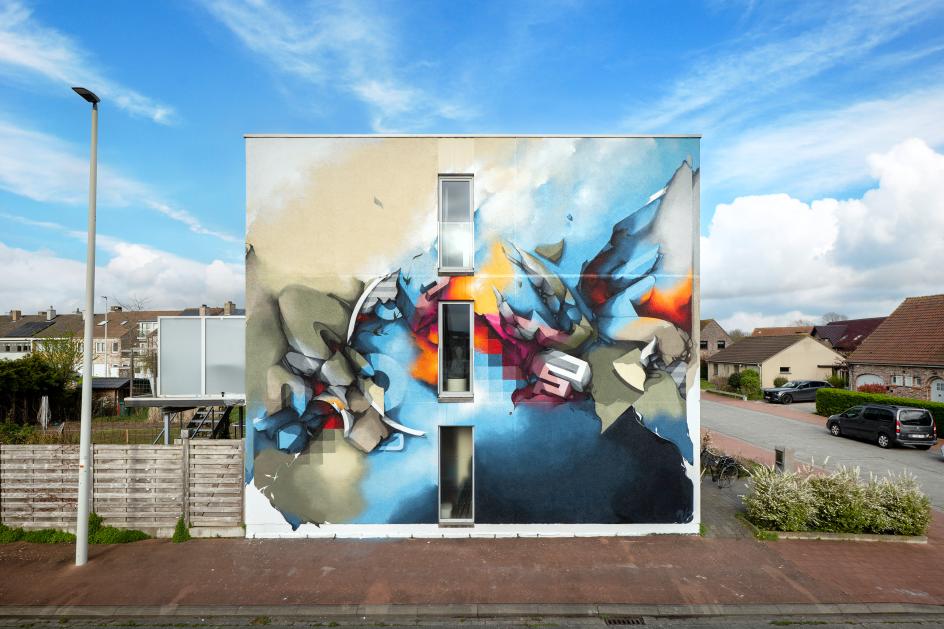 Artist: DOES. Photo: Jules Cesure