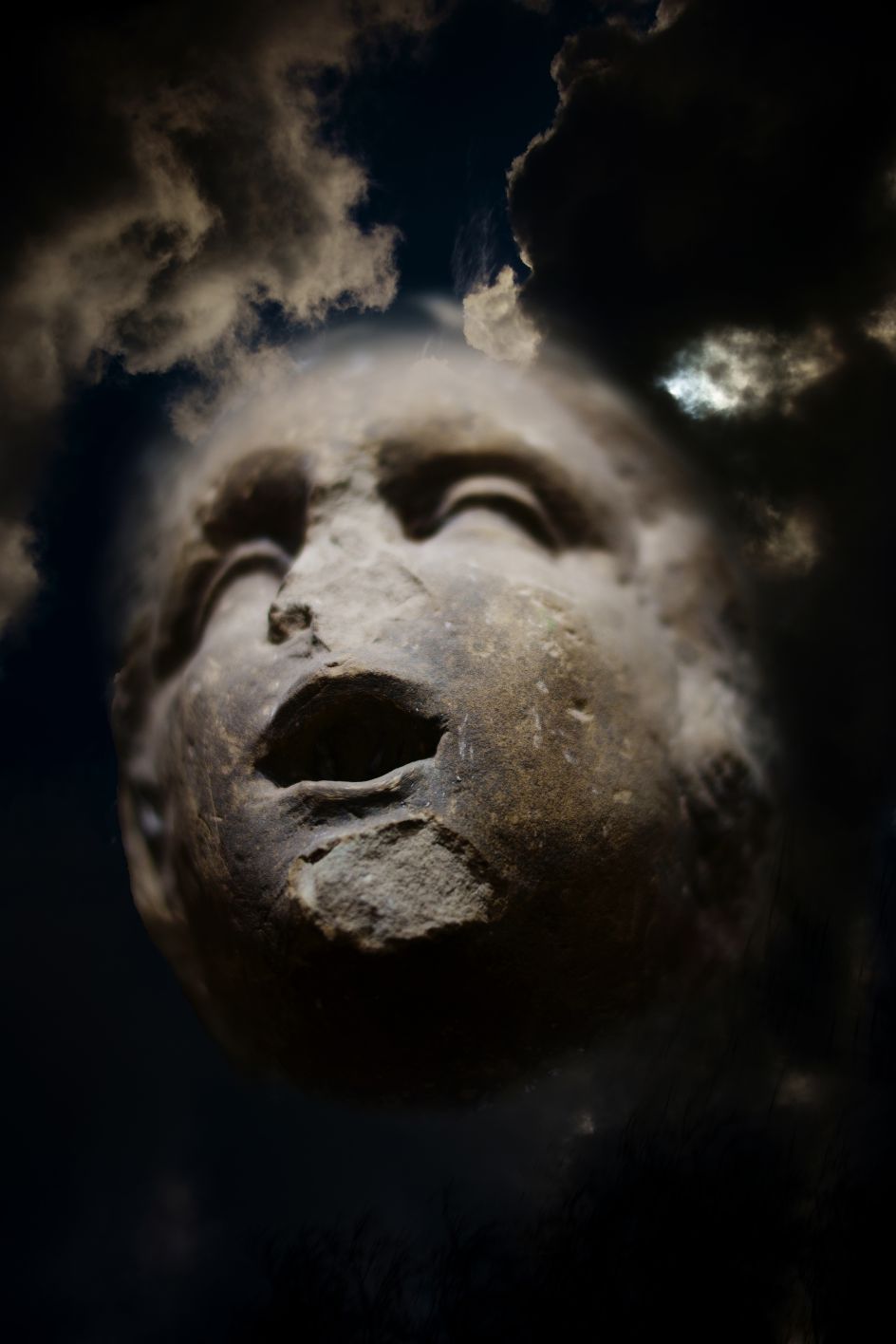 Elena Subach (1). Tuesday, 2023. Collage, print on baryte, aluminium frame. 75 x 50 cm. Courtesy of the author.