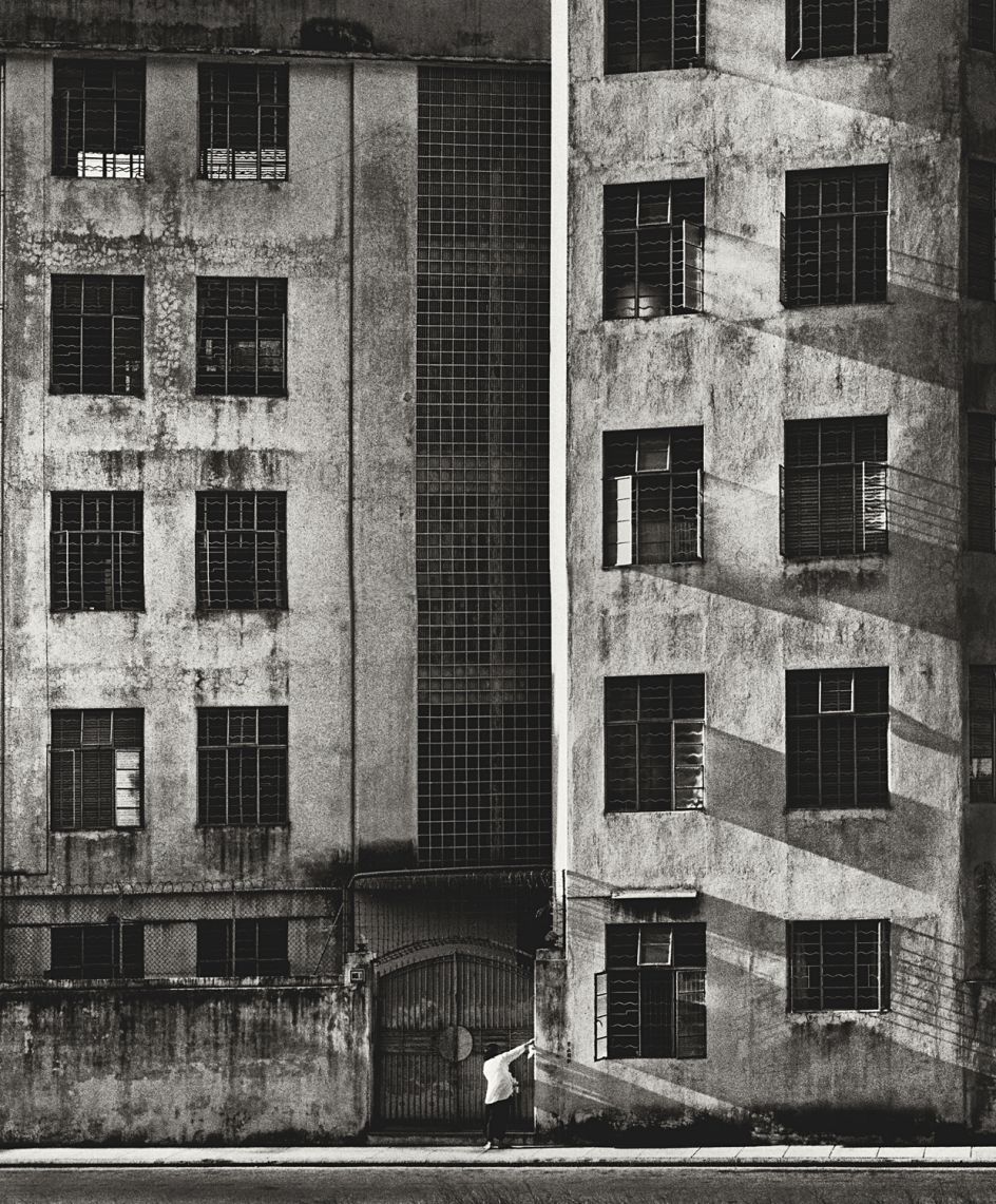 Fan Ho 'The Last Beam(餘暉)' Hong Kong 1950s and 60s, courtesy of Blue Lotus Gallery
