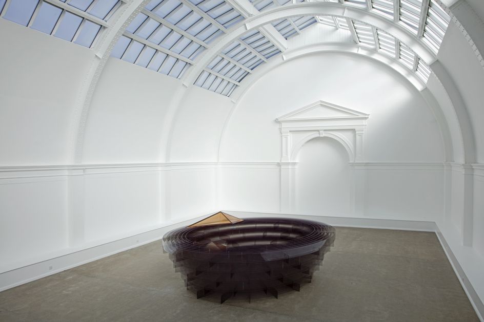 Installed in Central Court, Leeds Art Gallery    Alison Wilding, Arena, 2000.  Polycarbonate and cast polyurethane rubber 1200 mm x 4700 x 3700 mm     Gifted by Simmons & Simmons through the Contemporary Art Society to Leeds Museums and Galleries (Leeds Art Gallery)   Photo © Jerry Hardman Jones, 2017